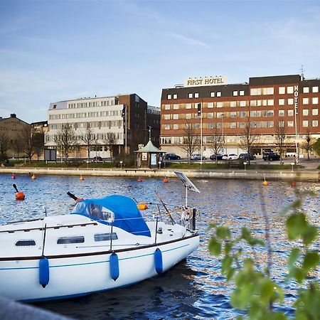 First Hotel Stadt Harnosand Exterior foto