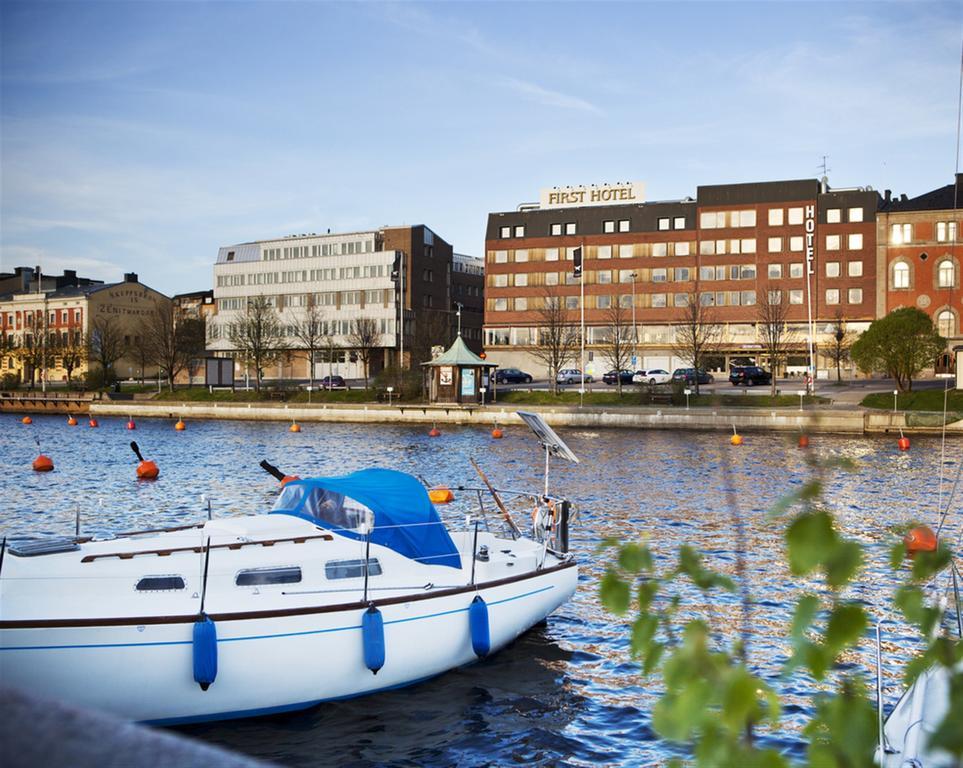 First Hotel Stadt Harnosand Exterior foto